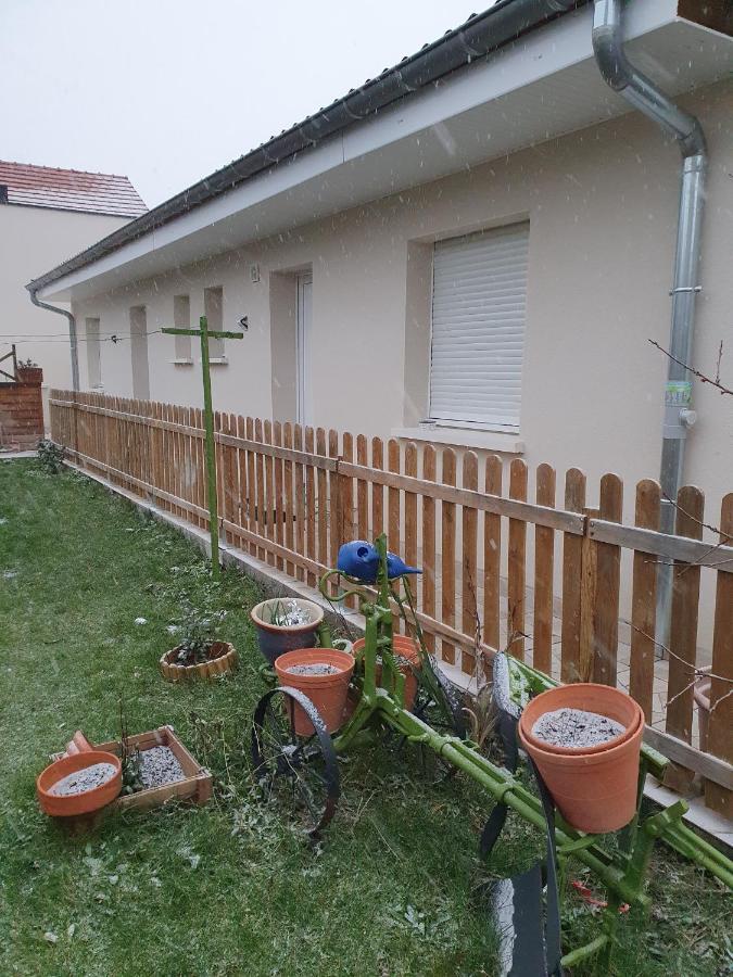 Le paradis iyedessil Dijon Exterior foto